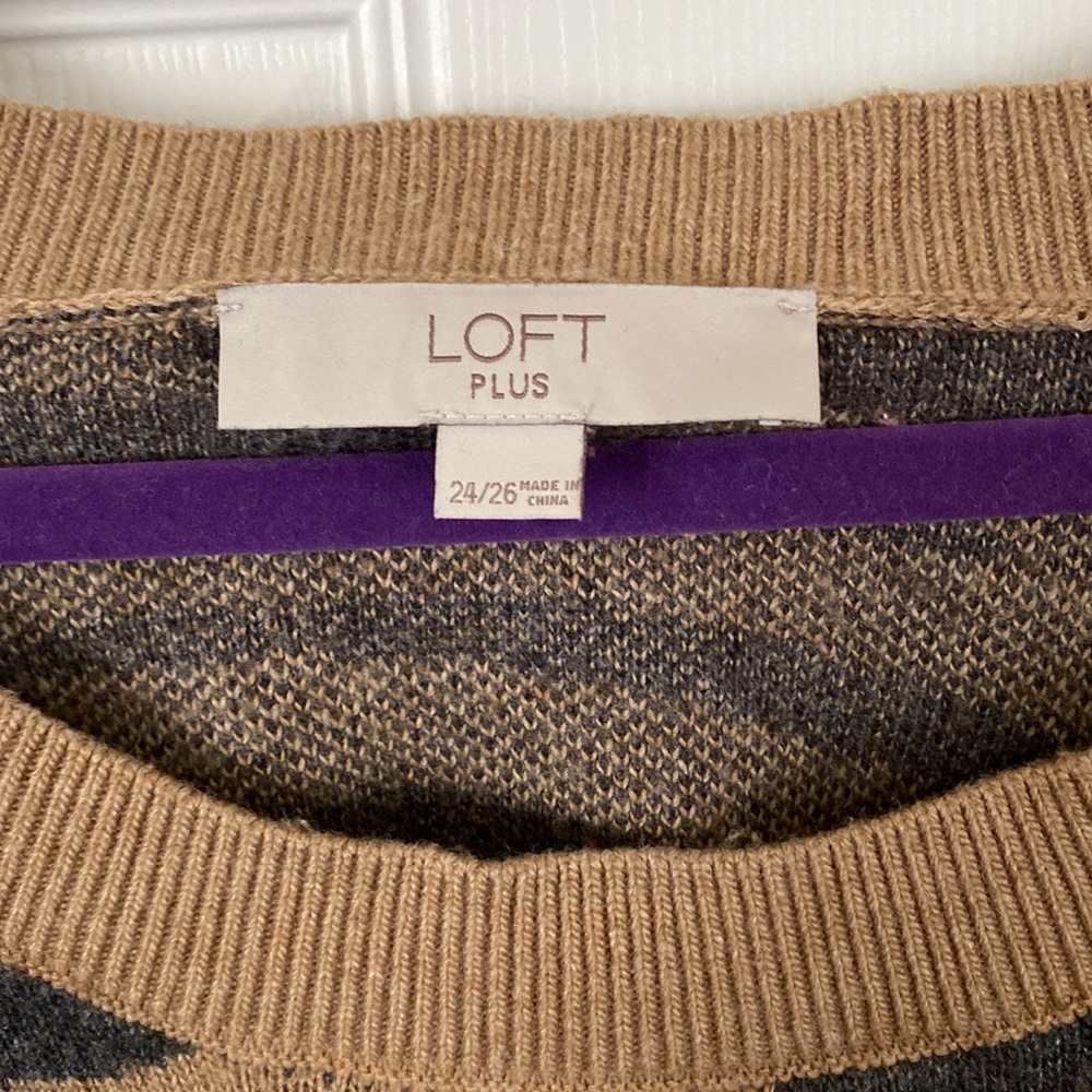 LOFT Zebra Print Pullover Sweater Tan and Black Plus Size 24/26 with Side Vents - Picture 3 of 7